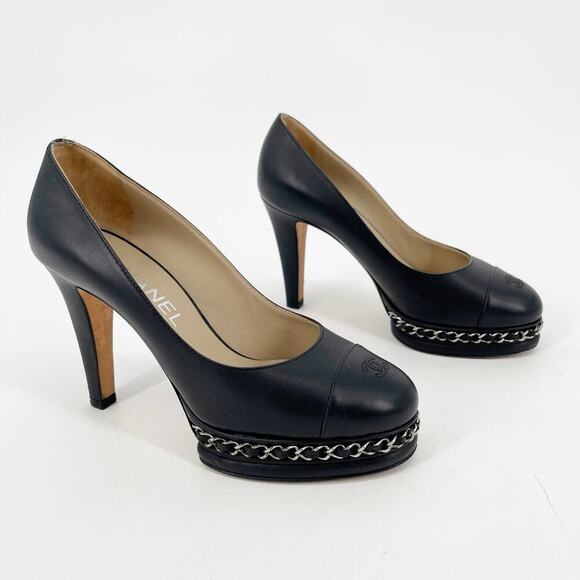 Chanel Classic Black Leather CC Cap Toe Chain Detail Platform Pump Size 36C - Picture 1 of 12